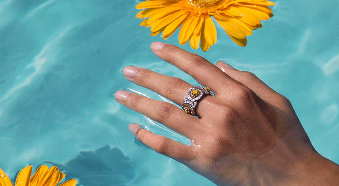 EMBRACE THE MOMENT TO SHINE WITH BUCCELLATI'S LATEST BLOSSOMS COLOUR COLLECTION