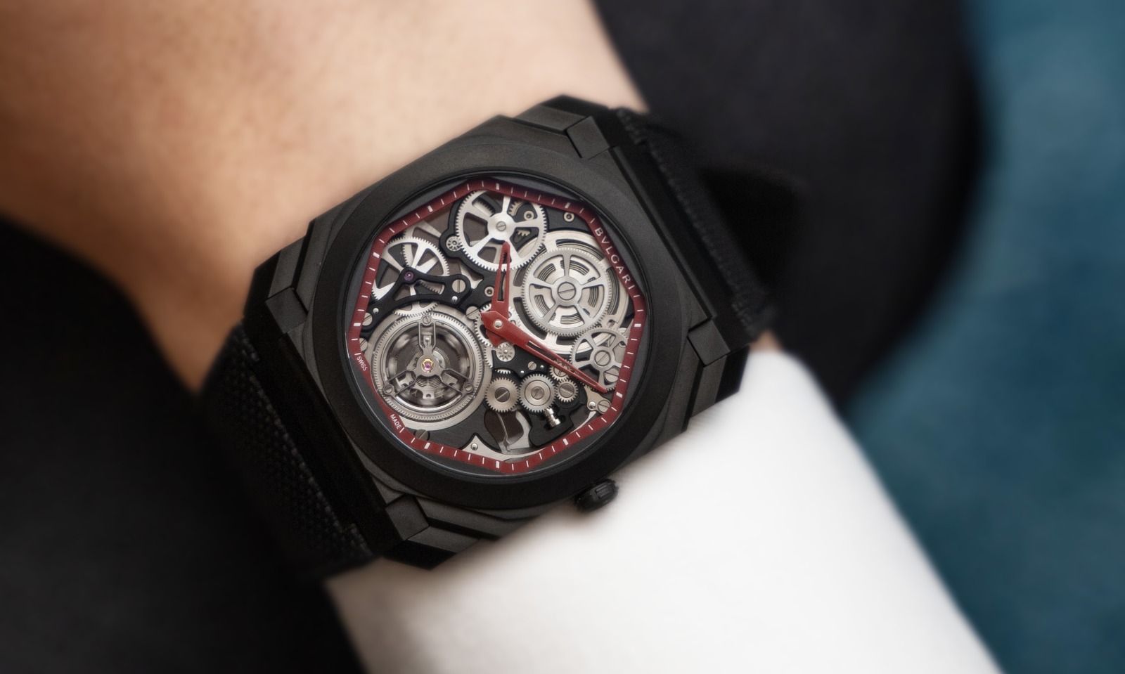 【BVLGARI - Octo Finissimo Tourbillon Squelette】