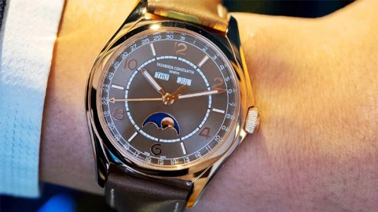 Vacheron Constantin - Fiftysix Complete Calendar | Europe Watch Company