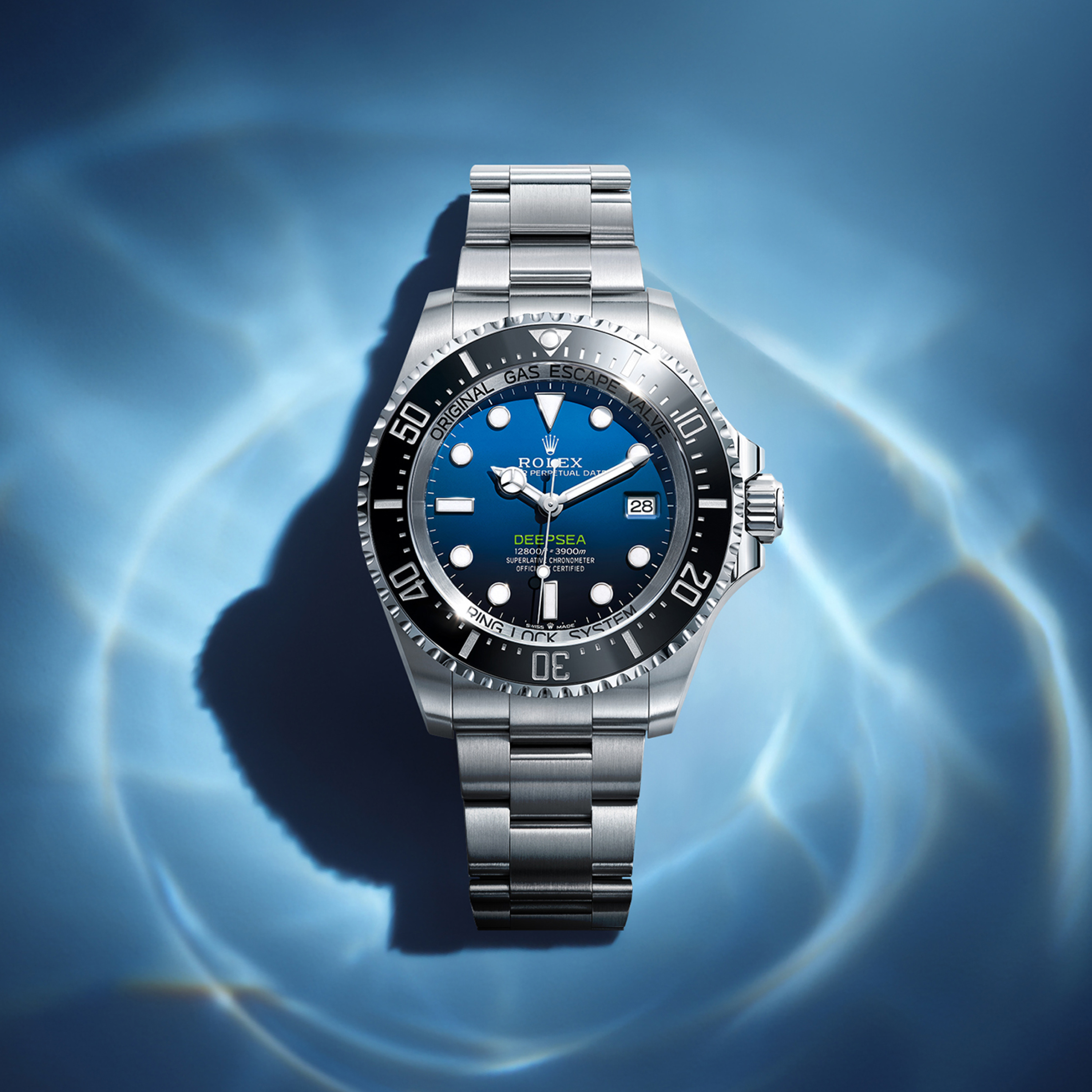rolex-collection_banner-deepsea-cover-m136660-0005-portrait_1