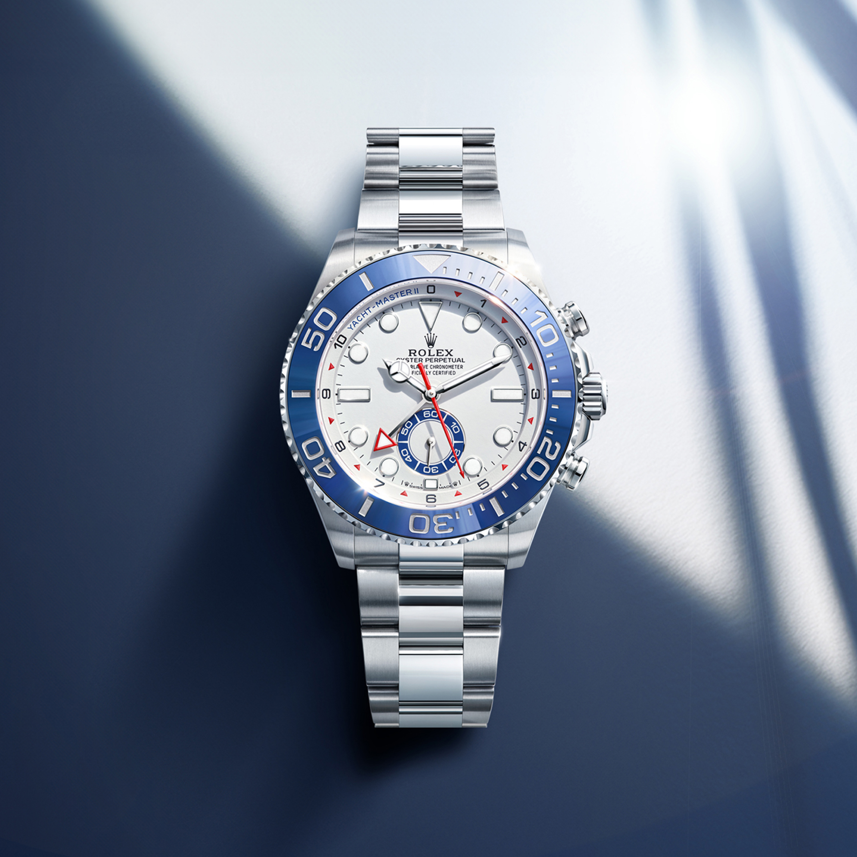 rolex-collection_banner-yacht-master-ii-cover-m126680-0001-portrait